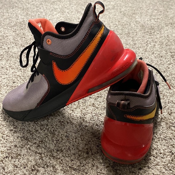 Nike Air Max Impact Shoes - Picture 4 of 7